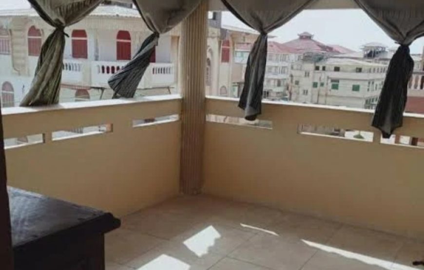 منزل بميزة اصطحاب الحيوانات الأليفة